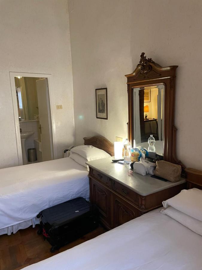Hotel Fontana Rzym Zewnętrze zdjęcie